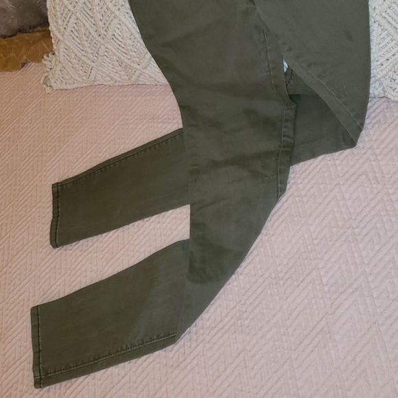 Pants - Picture 5 of 5